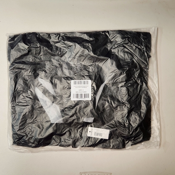 ❤️NWT VINTAGE TORRID LINGERIE - BLACK LACE BONDAGE THONG BODYSUIT NECK HARNESS - Picture 3 of 13